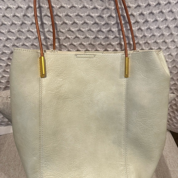 Antik Kraft Cream Tote with Tan Handles - Picture 2 of 11